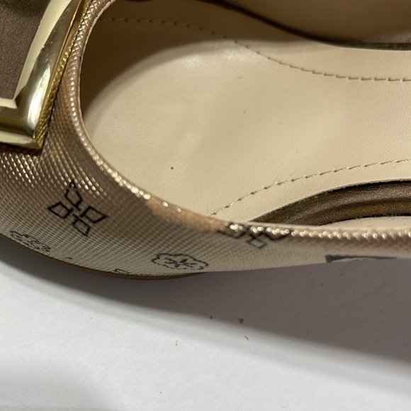 Pierre Cardin Vintage?  Signature High Heel with Buckle Size 40 US 8.5 - Picture 8 of 9